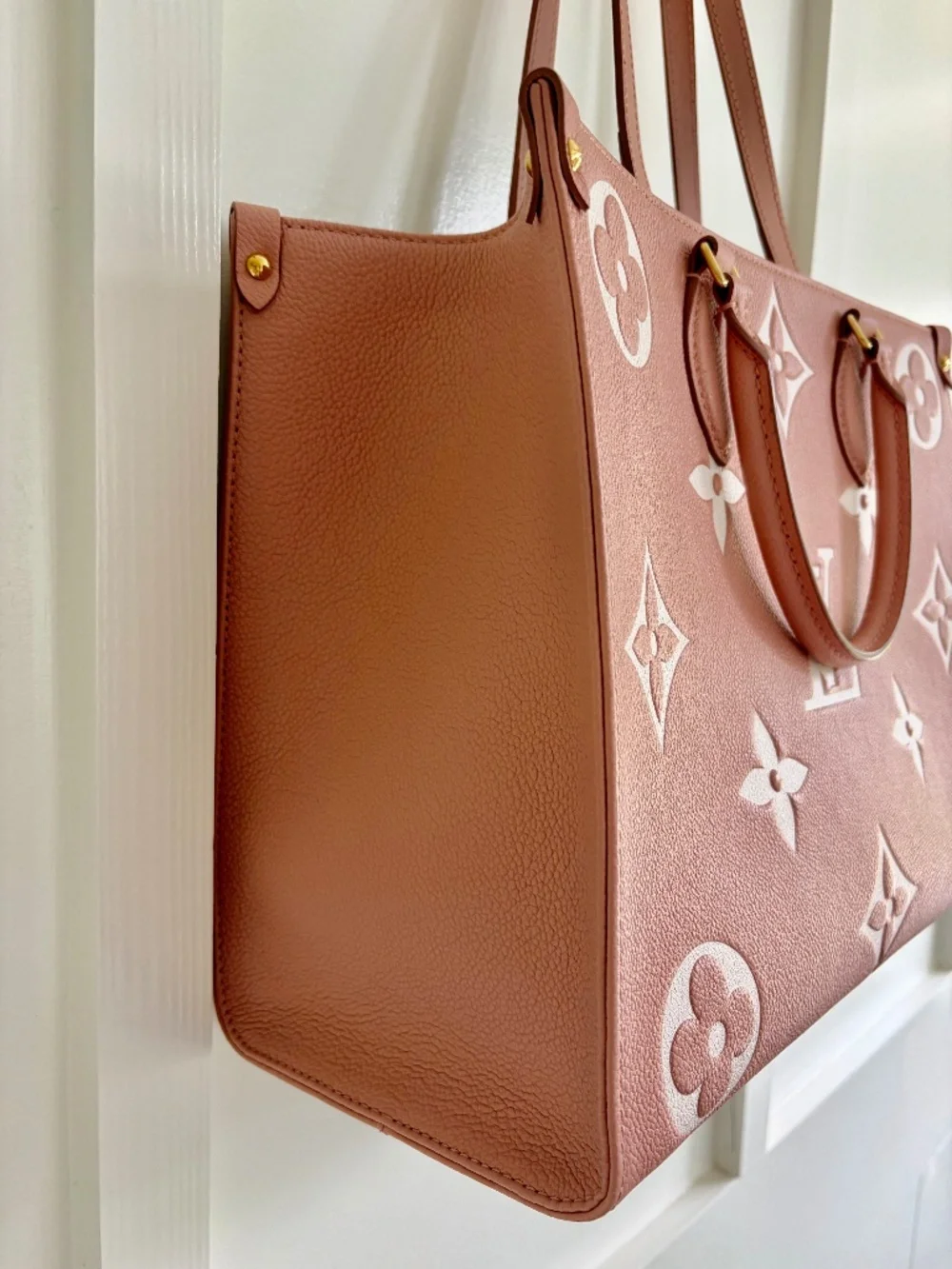 Louis Vuitton OnTheGo MM Giant Monogram Empreinte Leather Tote – Pink/Rose